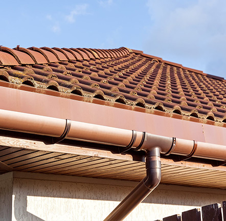 Pose et réparation de gouttière à Bergers (38420) en Isère (38)